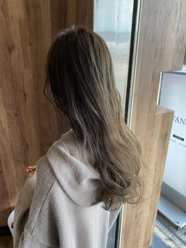 アヴァンス 天王寺店(AVANCE.) ミルクティーベージュ×透明感