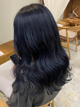 マロウ(mallow) 《ブルーブラック》