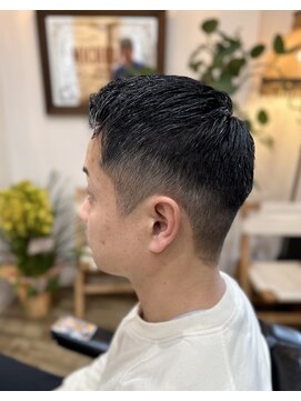 エイトハンズ(EIGHT HANDS) 刈り上げスタイル