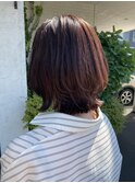 ボブにレイヤーを出して大人可愛いスタイル
