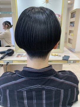 アッシュ 千歳烏山店(Ash) 刈り上げ女子　骨格補正　センターパート　ショートカット女子