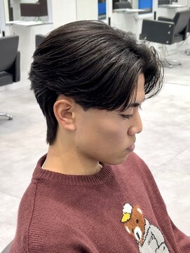 オーシャントーキョー 仙台(OCEAN TOKYO) センターパートニュアンスパーマ毛流れビジネス黒髪ショート