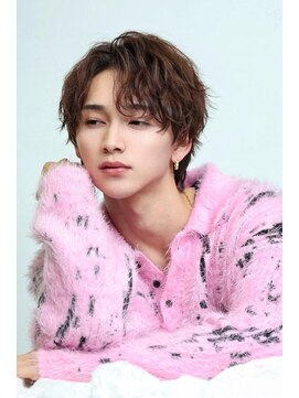 リップス 仙台annex(LIPPS) 緩め波巻きツイストスパイラル センターパート