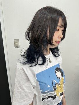 ルヴェルヘアー(Revel hair) ミディアムウルフ