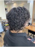 センターパートウルフ×無造作パーマ【TELA】