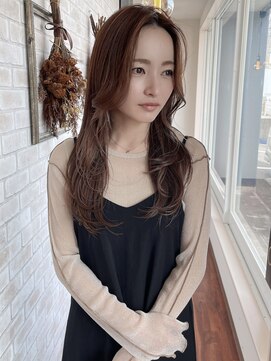 キュー(CUE) エレガントロング、髪質改善、ヘッドスパ