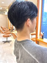 モリオ フロム ロンドン サッポロファクトリー店(morio FROM LONDON) 毛流れパーマ風ショート