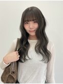 『オリーブグレージュ』