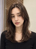 オアシスアヴェダ ザ・ペニンシュラ東京(OASIS AVEDA) セミロング・暗髪ロング・レイヤー・銀座日比谷外国人風20代30代