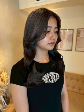 ラヴィズム 栄店(LUVISM) 栄/矢場町/ダブルカラー/顔周りレイヤー/ハイトーン/ブリーチ