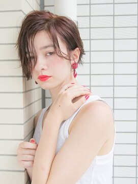 ルティア(Lutia) ボルドーカラー 耳掛けショート 似合わせカット☆