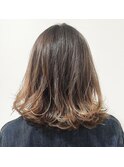 オシャレ!外はねボブ ハイライトグラデーション。