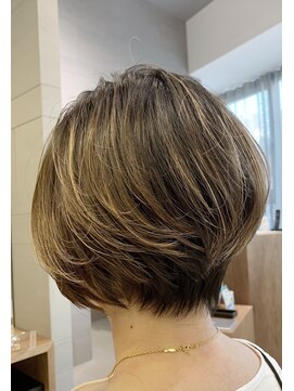 キミトヘアデザインアンドスパ(Kimito Hair design&spa) 大人女性のショートボブ