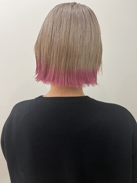 エンドリンク(endlink) 裾カラーデザインぱっつんボブ