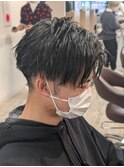 前下がりマッシュ×カキ上げアップバング