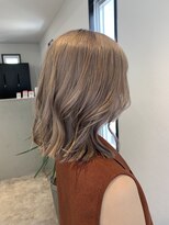 ロビィ 浦添店(LOBY)&nbsp;ミルクティーカラー