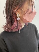 ユイット 本八幡店(Uit)&nbsp;セクションカラーインナーピンク外ハネボブ