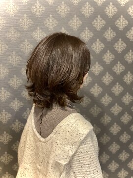 スーリールアドラーブルヘア(Sourire Adorable Hair) 大人かわいい外ハネパーマ