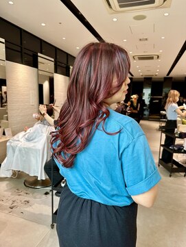 ステア ケース(stair case) アリエルレットのバレイヤージュハイライト