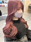 ピンクベージュ