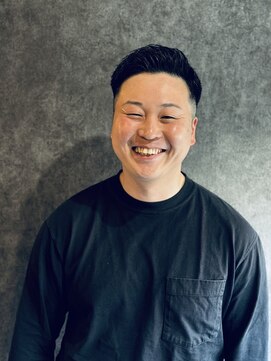 ベース(BASE) Cafe&Barber BASE×刈り上げてまっせ