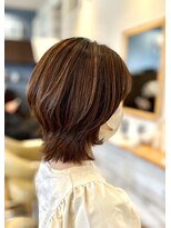 ロア(LOA)&nbsp;外ハネショートボブ