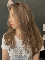 マーシュ(marshu) 海外風くびれレイヤー×ラテベージュ