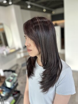 エルピス 中央林間店(elpis) ツヤ感と立体感♪大人の白髪ぼかしロング（大和市・中央林間）