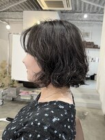 アオゾラヘアーカミノウラ(AOZORA HAIR kaminoura)&nbsp;ボブパーマ 顔周りレイヤー ゆるふわパーマ スタイリング簡単