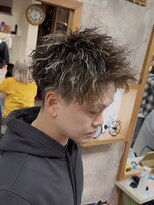 イエローコーン 金沢文庫店(YELLOW CORN)&nbsp;メンズハイライトパーマ/メッシュパーマ/ツイストスパイラル