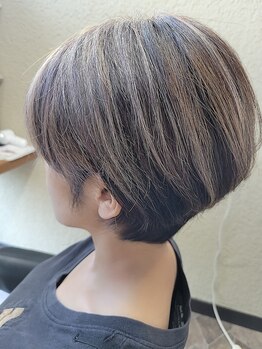 オッジ 箕郷店(Oggi)の写真/白髪染めだけど、もっとおしゃれに！グレイカラーで輝く毎日をサポートするサロン☆