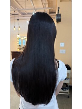 ヴィッカ ヘアーアンドメイク(vikka. hair and make) 縮毛矯正でうるちゅるストレート