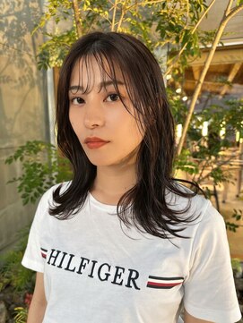 ウエストリー(WESTORY) #ミディアム#シースルーバング#顔周りレイヤー#茶髪#20代#30代
