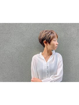 イトシテ ぱっつん前髪のマニッシュショート☆【本多身和子】