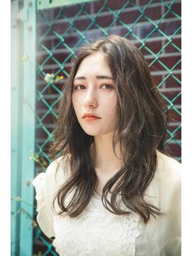 リュヌ ホロスコープ(lune horoscope) 韓国風ロングレイヤー/透明感ベージュ