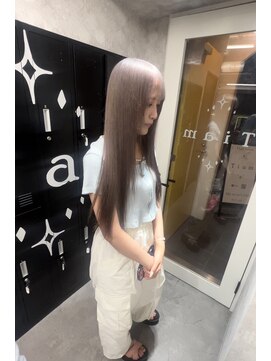 ワンズクロエ 原宿店(ONE's Chloe) ミルクティーカラー/ケアブリーチ/インナーカラー/原宿/原宿駅