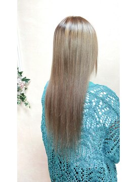 レアナ バイ ニーナ(Leana by NINA) #プルエクステ