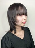 ミディアムウルフカットネオウルフカット顔まわりレイヤーカット