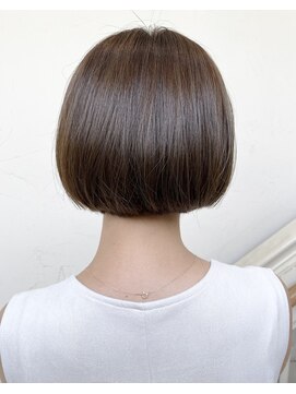 モリオ フロム ロンドン 成増店 【morio成増/一戸】前髪なしストレートボブ