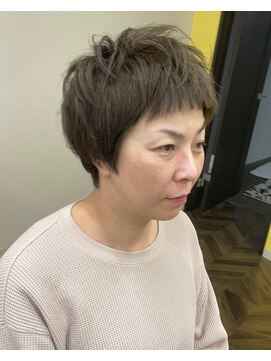 サロンドリールプリマ(Salon de RIRE prima) くしゃっとマッシュ