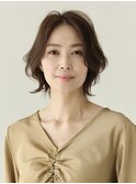 大人ナチュラルウェーブボブ