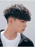 海外風ヘアプードルパーマスペインカール外国人風パーマフェード