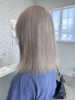 ダイアモンドリリー(Diamond Lily)&nbsp;ホワイトグレージュ