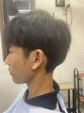 サイドのみツーブロック