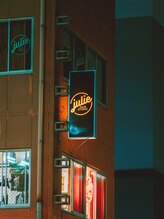 実力派スタイリストの丁寧カウンセリングで髪のどんな悩みもお気軽にご相談ください♪