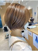 ショートボブ×ラベージュ＿TREAT妙典