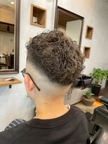 メンズヘアーモネ(men's hair MONE)&nbsp;スキンフェード濡れパーマ