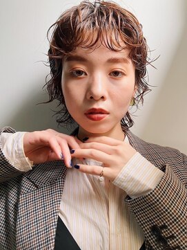 フィット ヒュー 千葉(fit hue) 黒髪/オリーブグレー/ココアベージュ/小顔/クラゲヘアー