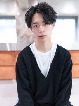 イルハバナ 渋谷(ill HAVANA) メンズ/アッシュブラック/カルマパーマ/黒髪/センターパート