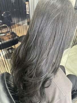 ニーゼロゼロナナ(2007) ダークカラー